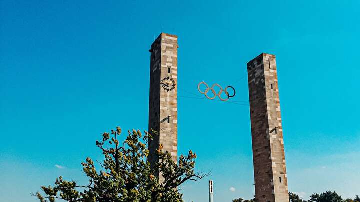 The Friendship Heard Round the World.